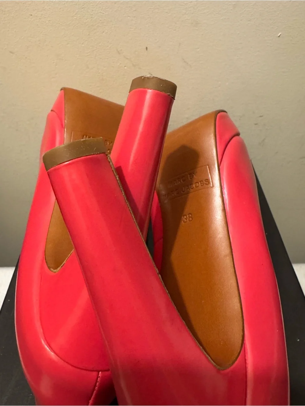 Marc by Marc Jacobs Coral Patent Leather Peep Toe Platform Pumps - Size 8
